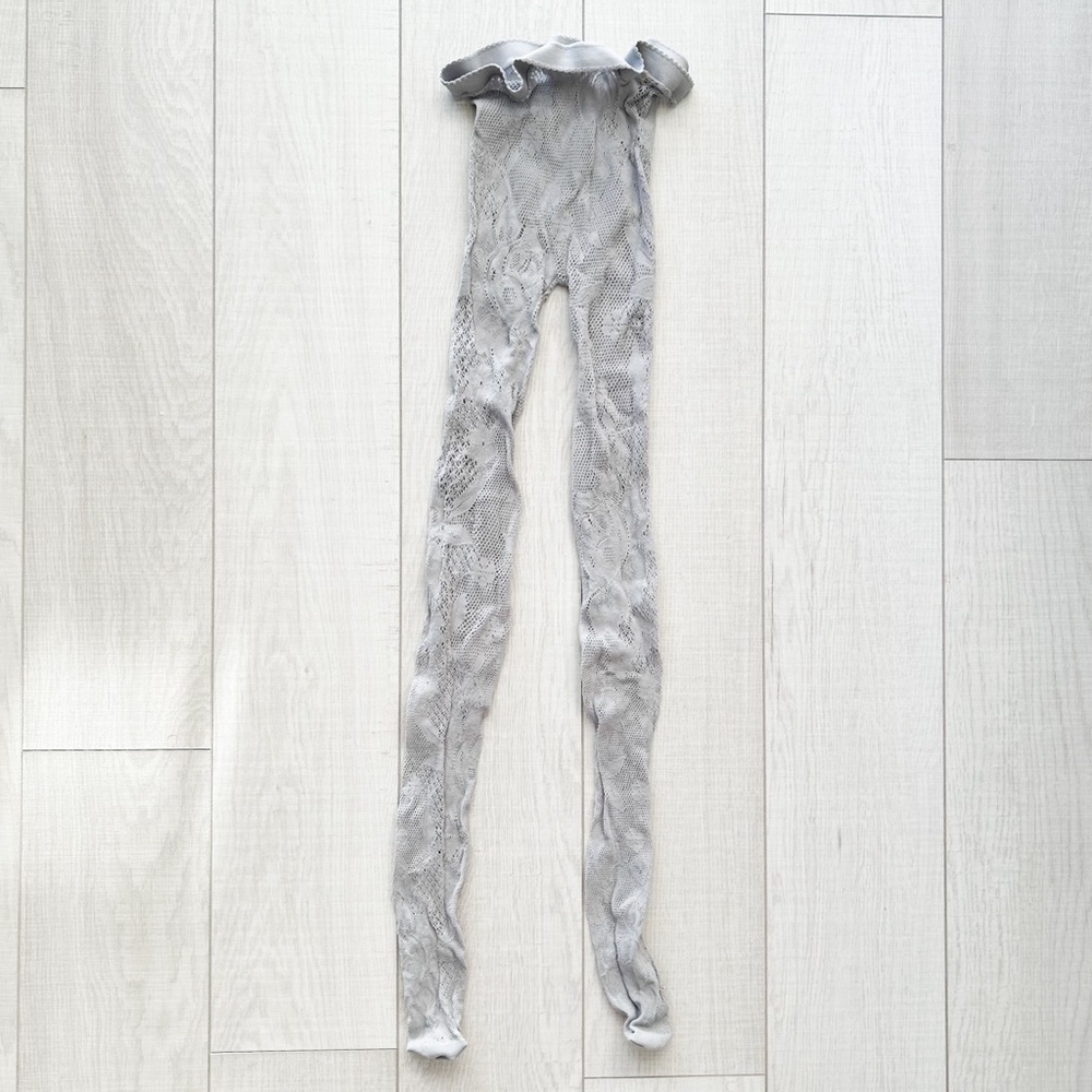 Light grey floral fishnet tights - Picture 3 of 5